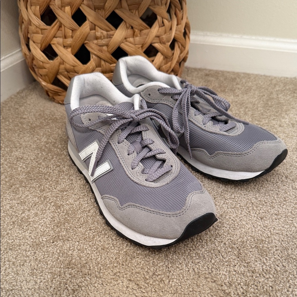 New Balance Women's Classic Gray Sneakers